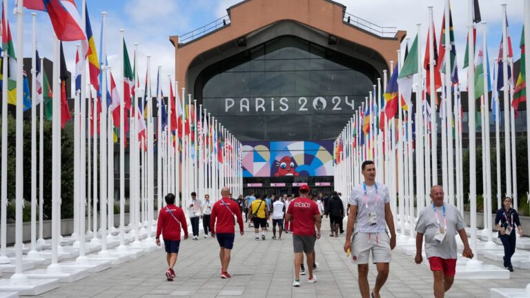 acces au village olympique en transports