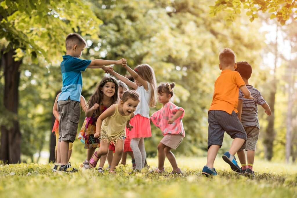 Que faire avec des ados : 10 idées d’activités amusantes et engageantes