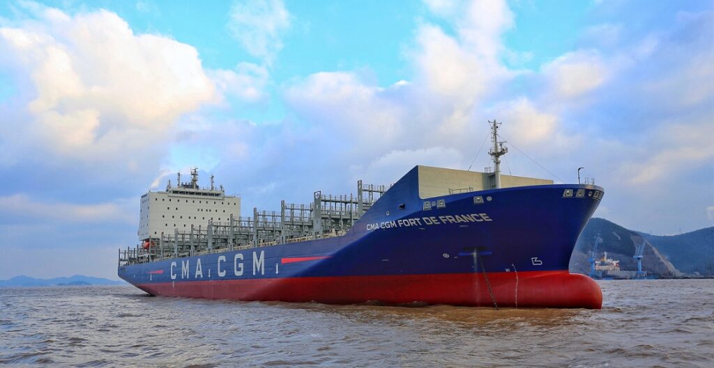 Quelle est l’adresse et les services offerts par CMA CGM à Fort de France