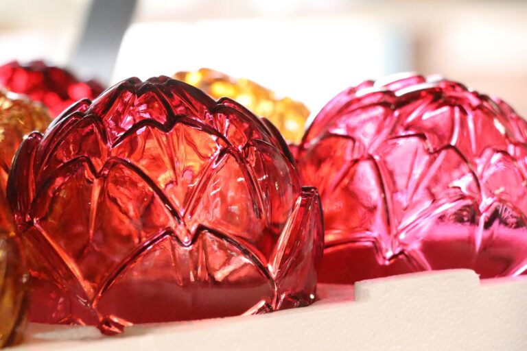 boules de noel meisenthal vintage colorees