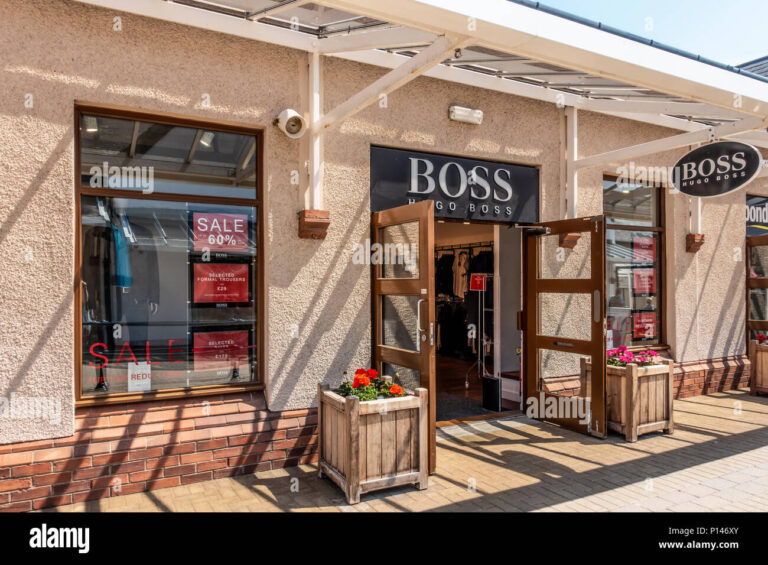 boutique hugo boss dans un village de marques