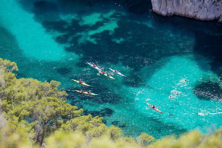 camping au bord des calanques de marseille