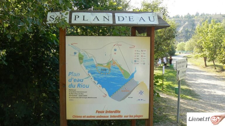 carte detaillee du plan deau du riou
