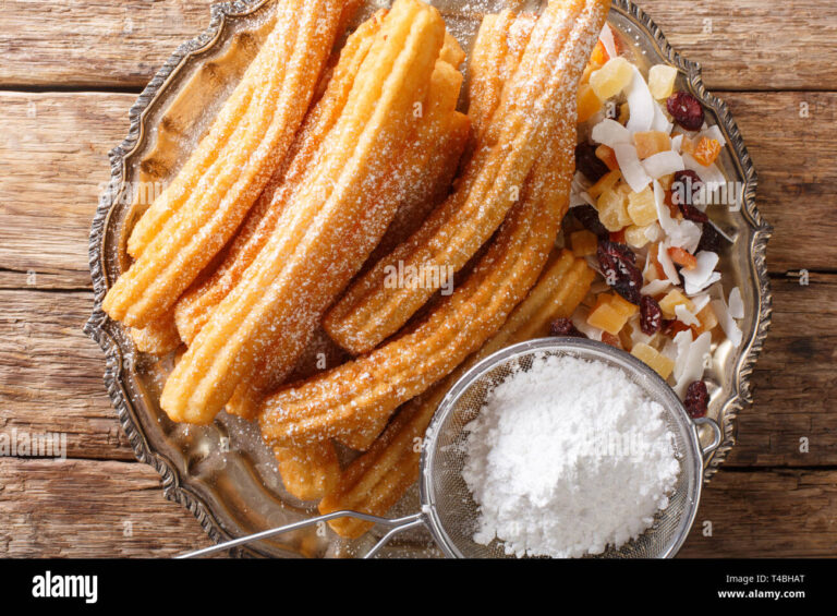 churros dores sur une assiette