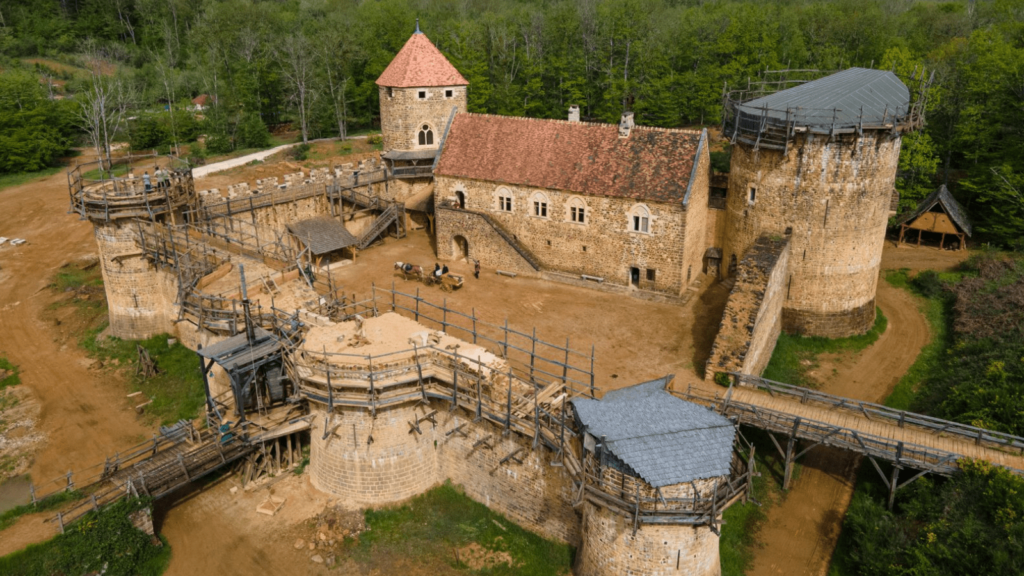 construction dun chateau fort en pierre