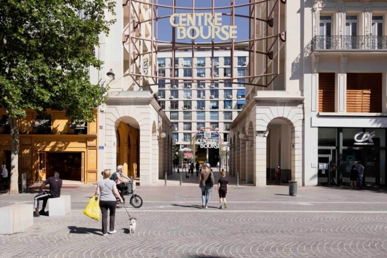 Où trouver le magasin Go Sport au Centre Bourse à Marseille 10 entree du centre bourse a marseille