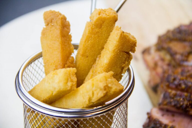 frites de panisse dorees et croustillantes