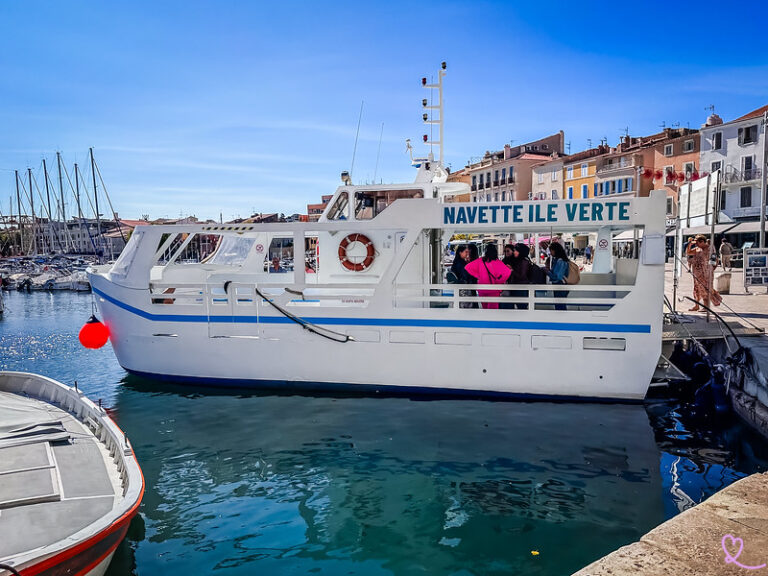 navette en mer vers lile verte