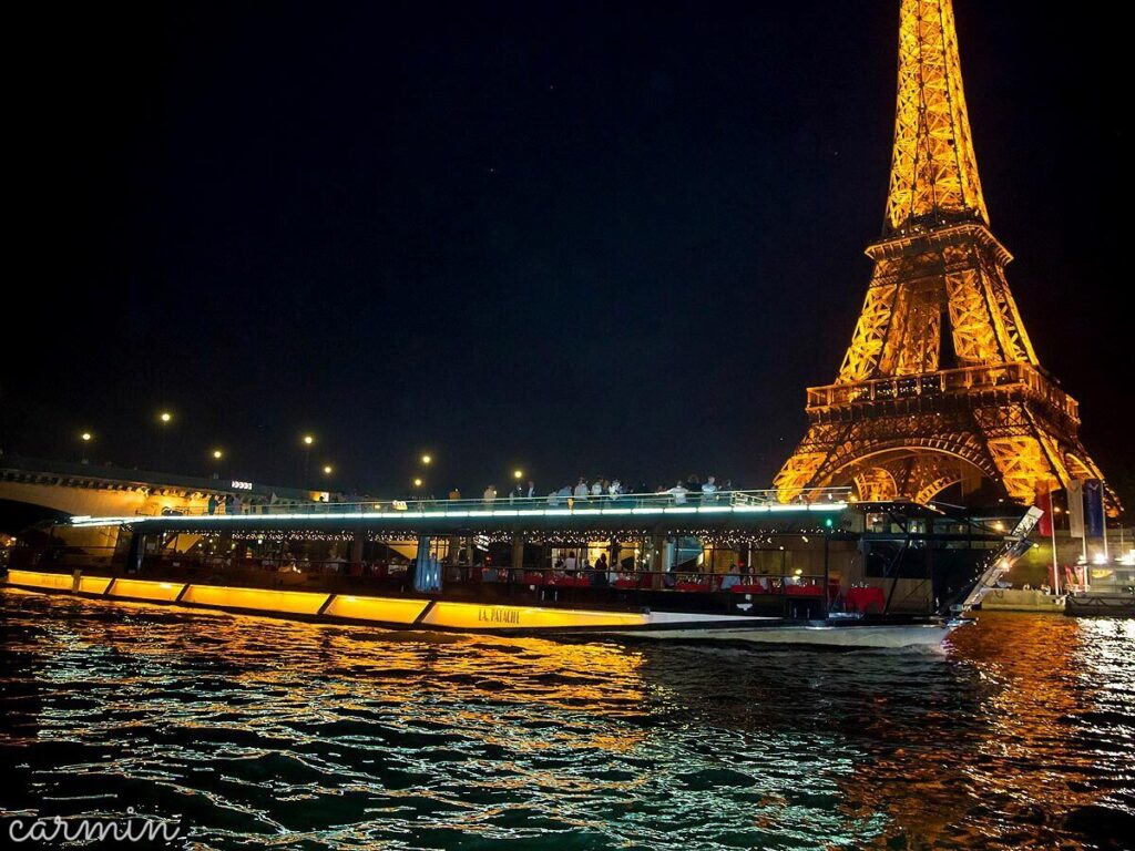 Comment passer une nuit inoubliable à dormir sur une péniche