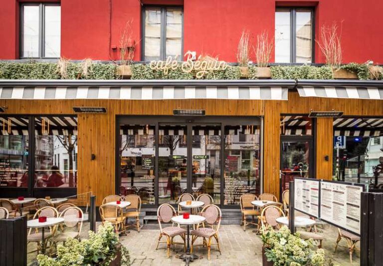 photo de la facade du restaurant a marseille