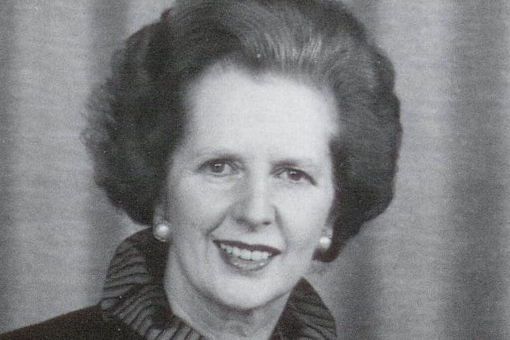 portrait de margaret thatcher la dame de fer