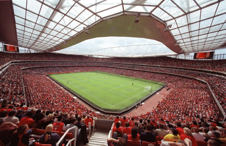 stade de football avec ambiance de match