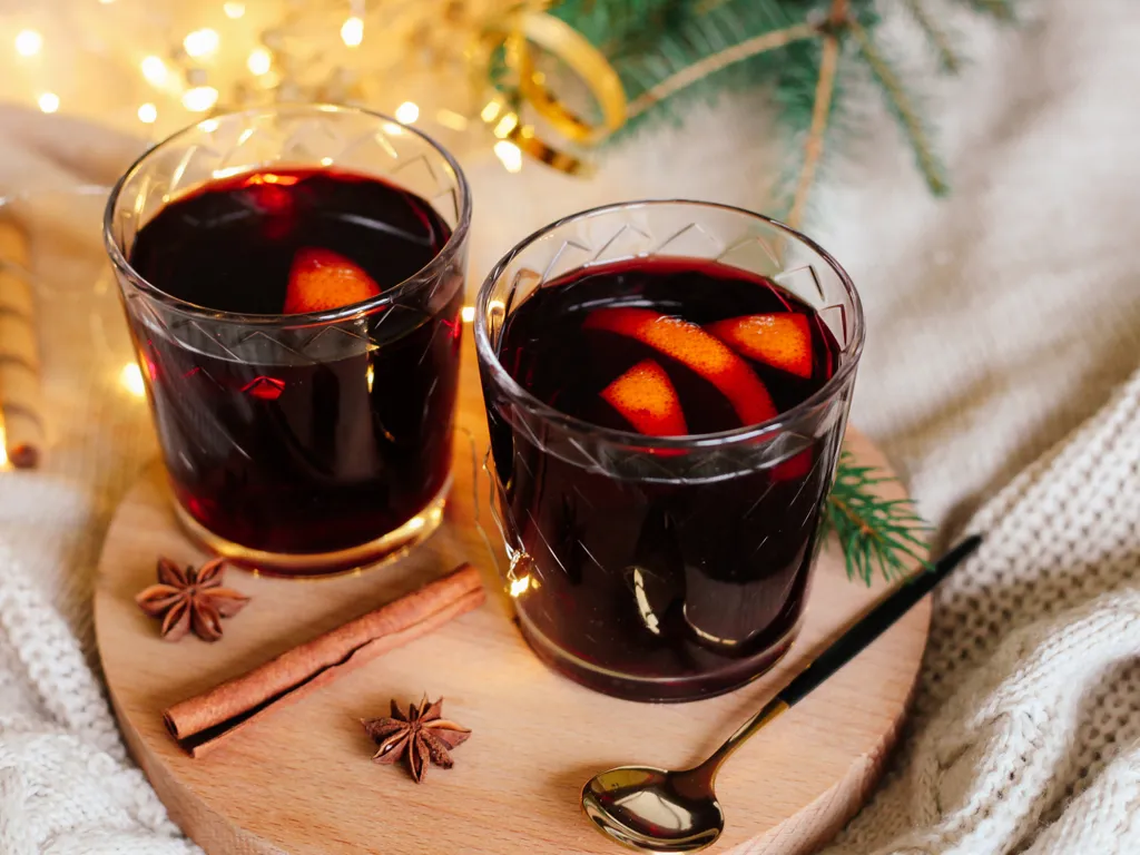 Comment préparer une délicieuse recette de vin chaud traditionnel