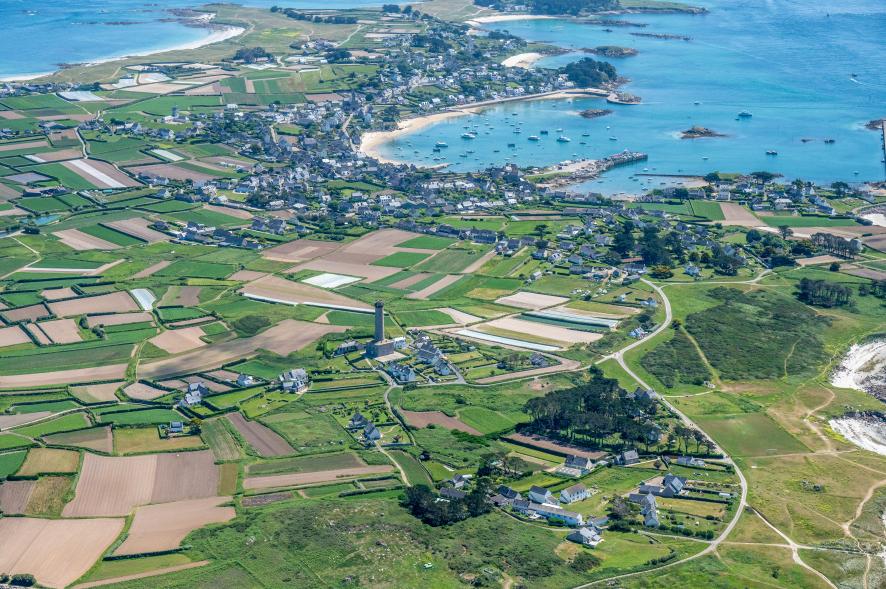 vue aerienne de lile de batz