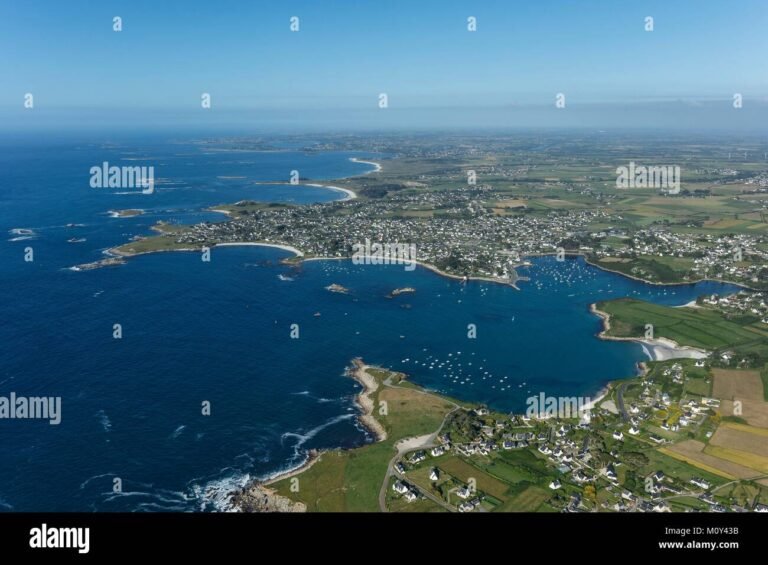 vue aerienne des cotes francaises