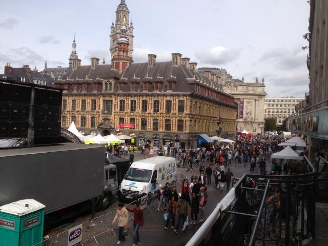 vue animee de la braderie de lille