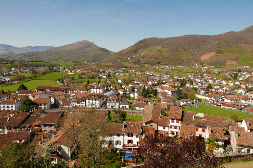 Pourquoi visiter Saint-Jean-Pied-de-Port, joyau du Pays Basque