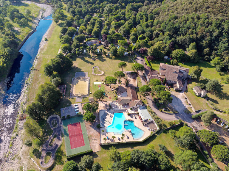 vue panoramique du camping le mas
