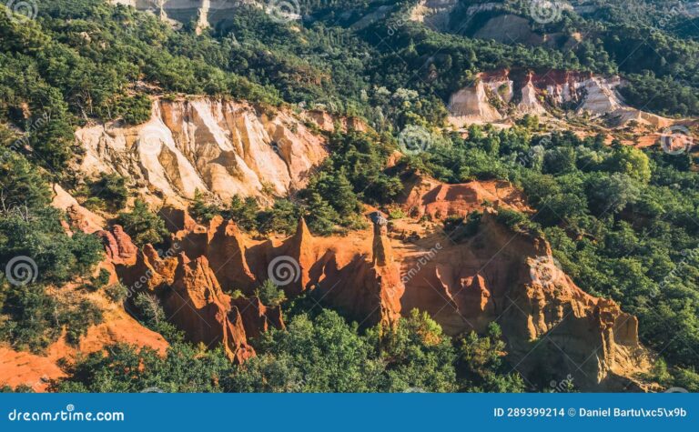 vue panoramique du colorado provencal